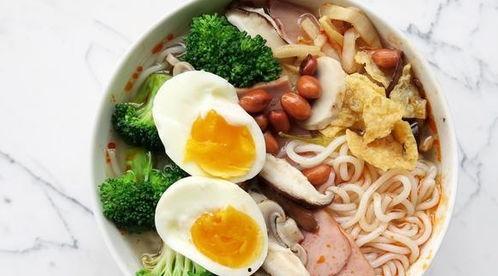 螺蛳粉最新爆料,揭秘网红美食背后的秘密与变革  第1张